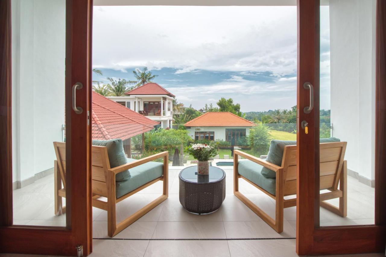 Wake In Paradise And Luxury Lebah Villas Ubud Exteriör bild