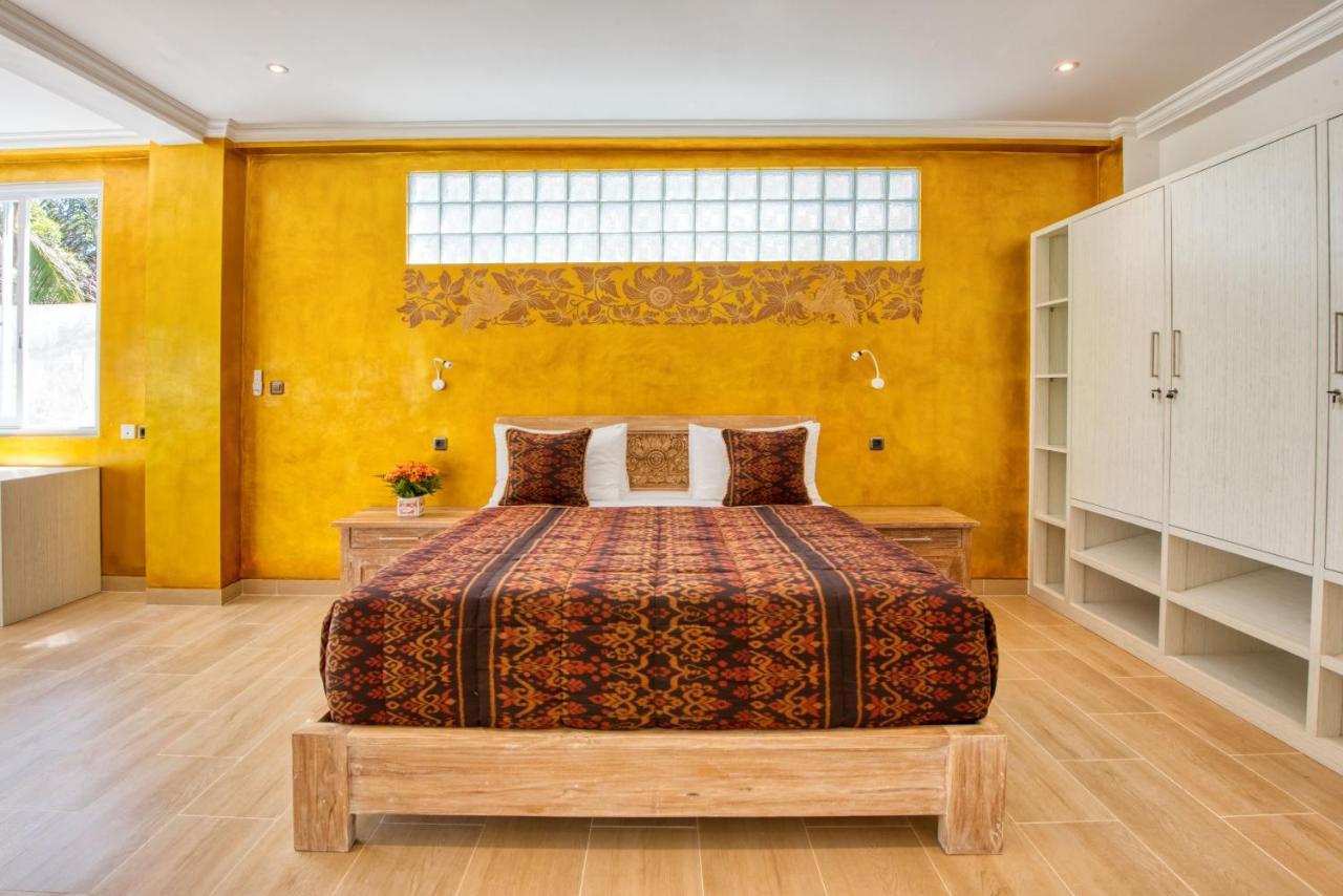 Wake In Paradise And Luxury Lebah Villas Ubud Exteriör bild